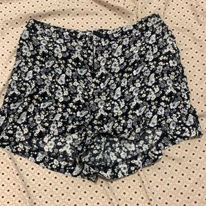 Forever 21 soft shorts with zipper